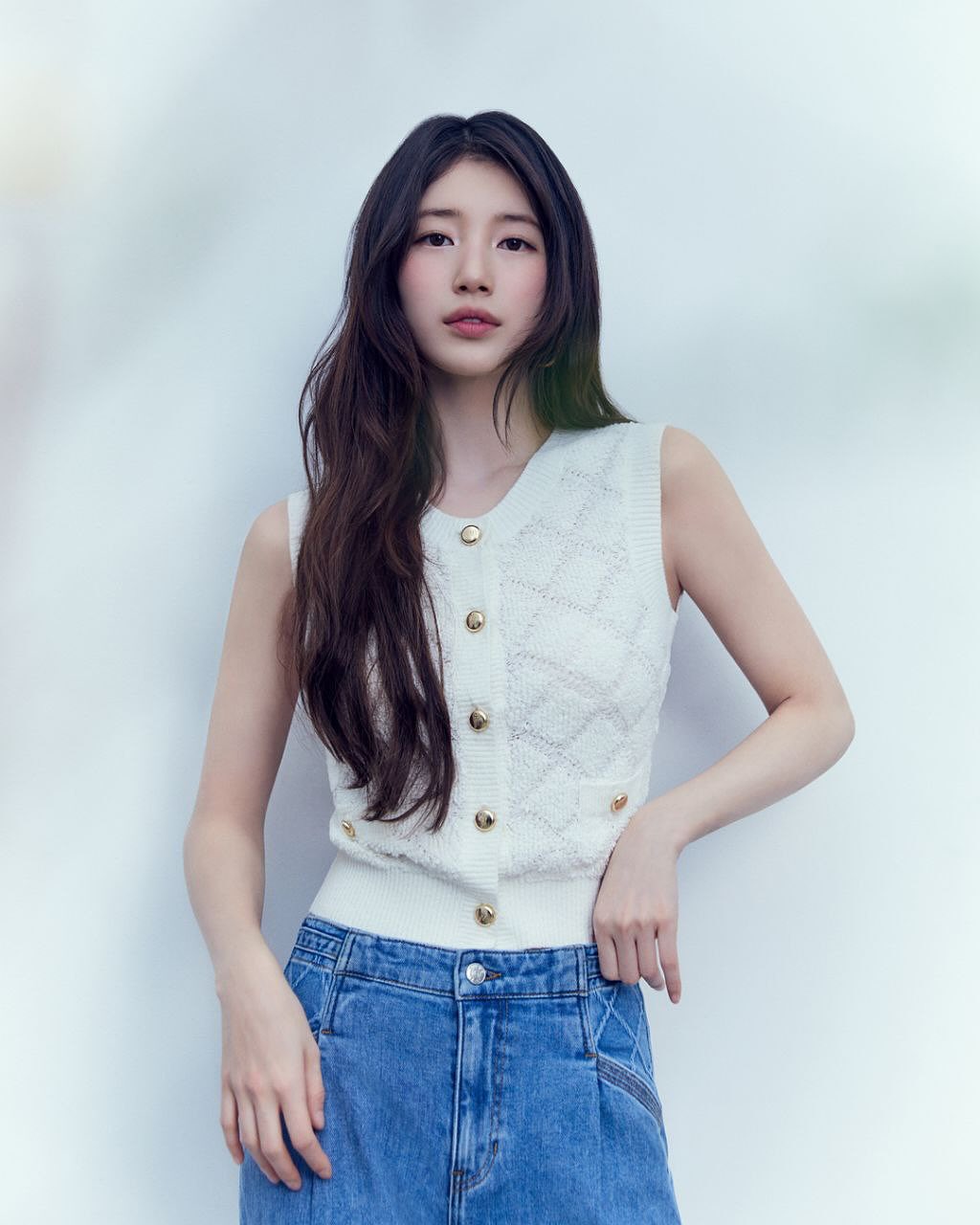 Bae Suzy public/images/actor/images/Bae-Suzy-8223.jpeg