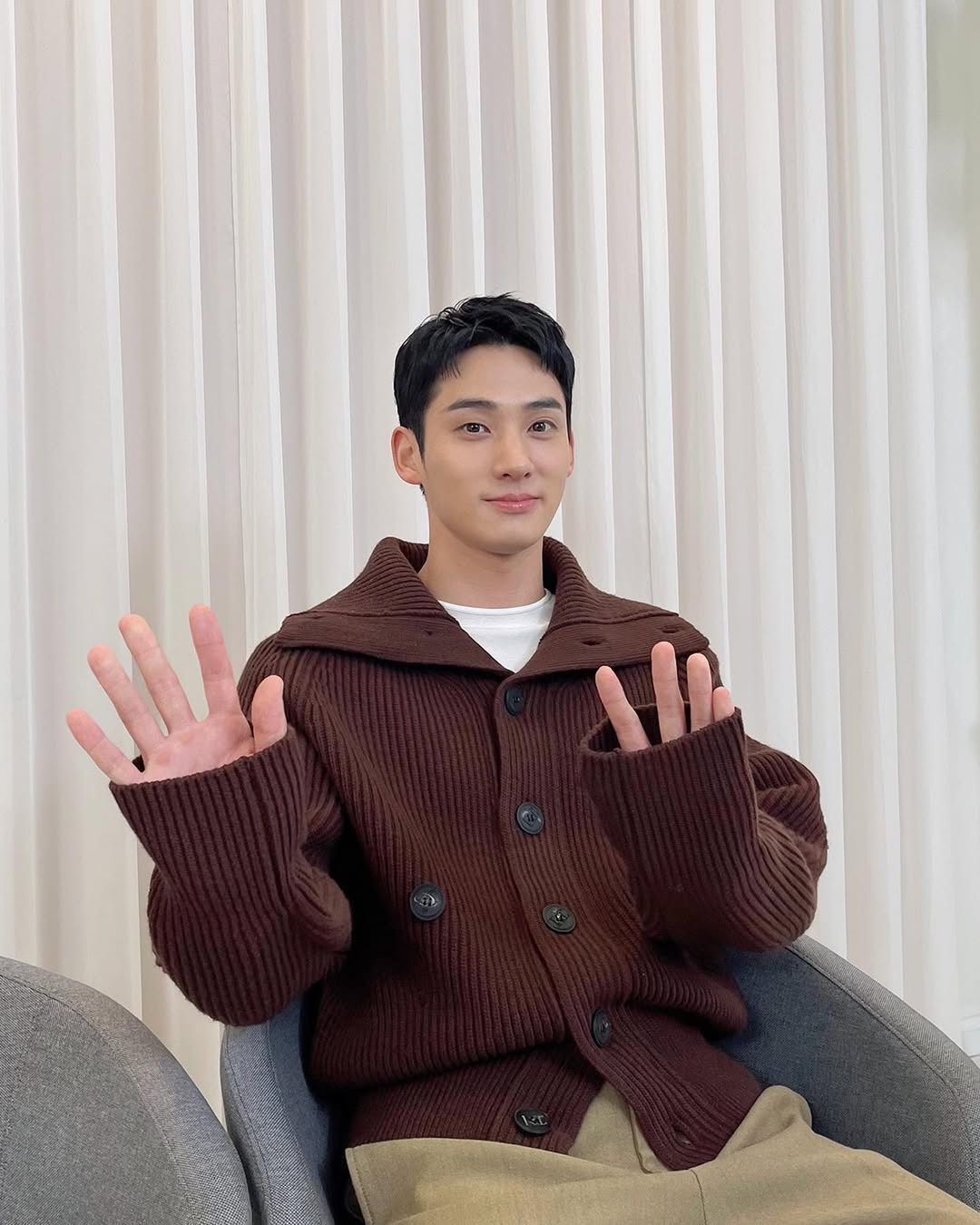 Jung Ga Ram public/images/actor/images/Jung-Ga-Ram-4651.jpeg