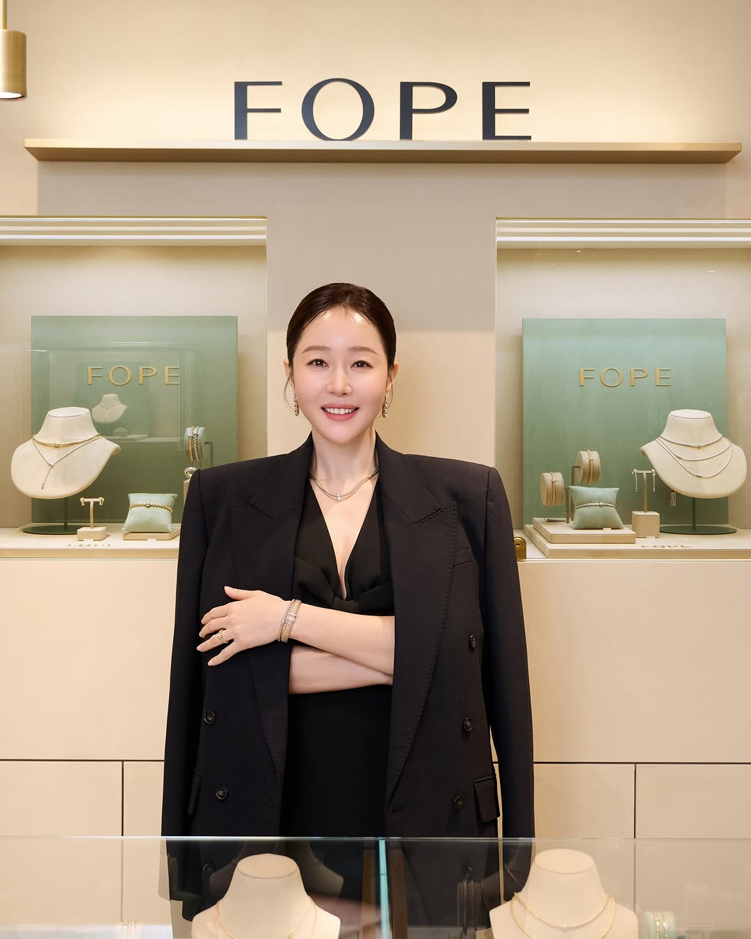 Uhm Ji Won public/images/actor/images/Uhm-Ji-Won-2156.jpeg