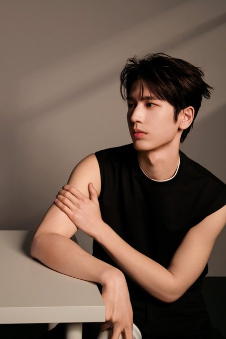 Zhang Ling He public/images/actor/images/Zhang-Ling-He-8719.jpeg